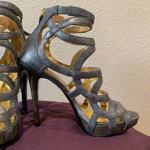 Guess by Marciano PMBRENNAN platform heels